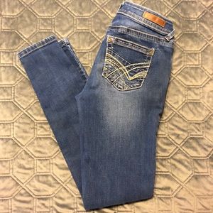 Wallflower jeans